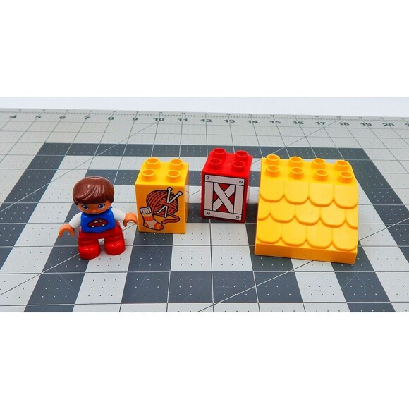 LEGO Duplo My First Farm Set 10617 Replacement Parts Girl Figure Eggs Windows - Picture 3 of 8